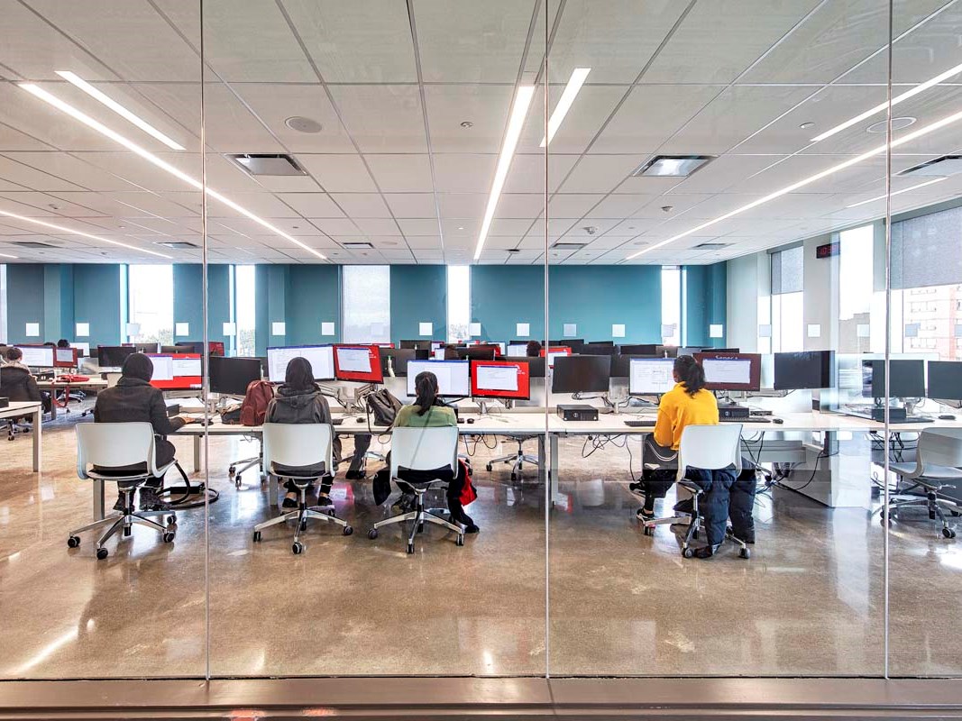 Do consistency and quality content matter in online learning and do they improve student engagement?